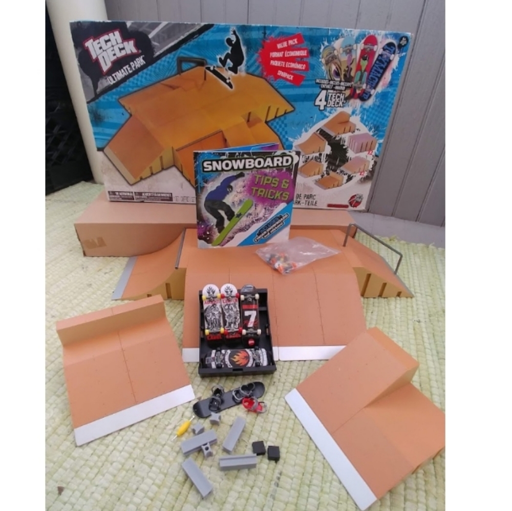 Tech Deck 2011 ultimate park fingerboard 5 skateboard snowboard boards & box lot